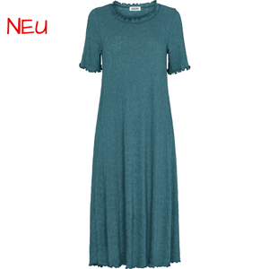 Petrolfarbenes Rüschenkleid von Jalfe